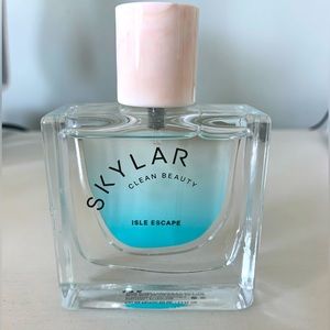 Skylar Clean Beauty Isle Escape perfume